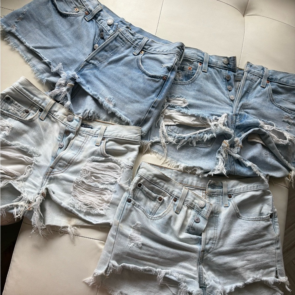 Levi's Light Blue Jean Shorts Collection - Picture 2 of 5